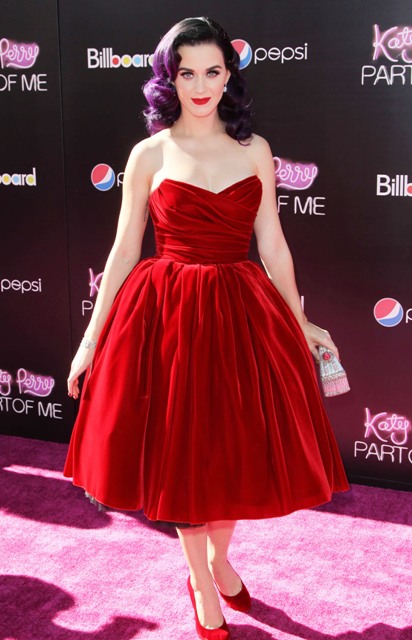 Lainey Gossip Entertainment Update|Katy Perry’s Snow White dress