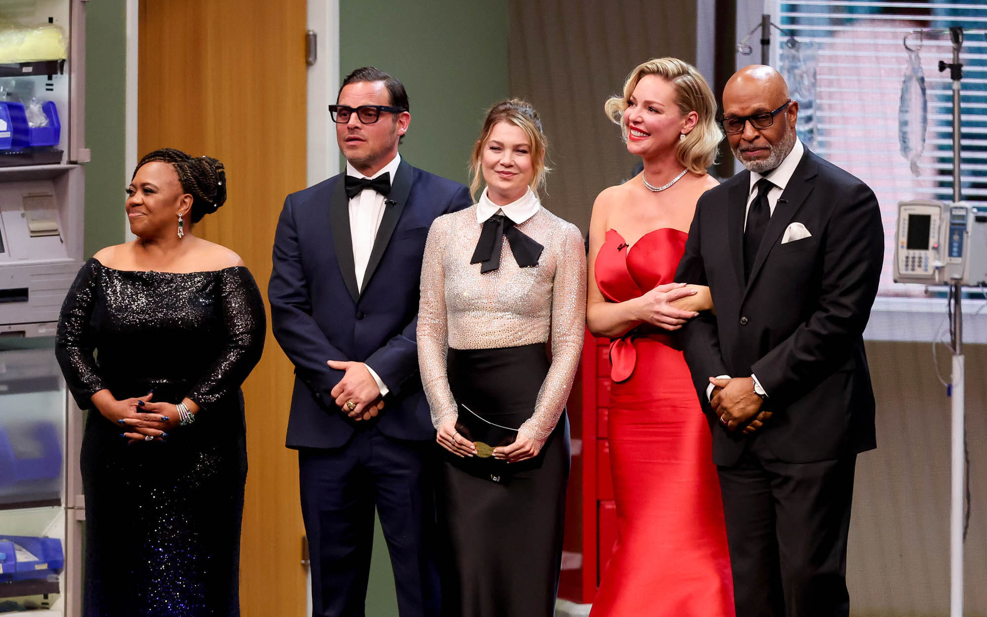 Chandra Wilson, Justin Chambers, Ellen Pompeo, Katherine Heigl and James Pickens Jr. at the 75th Primetime Emmy Awards