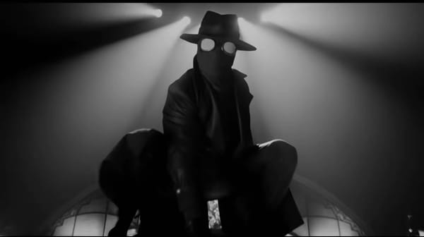 Nicolas Cage in (live) action as Spider-Noir