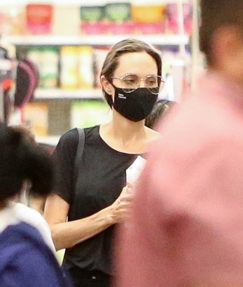 Angelina on Emmys weekend