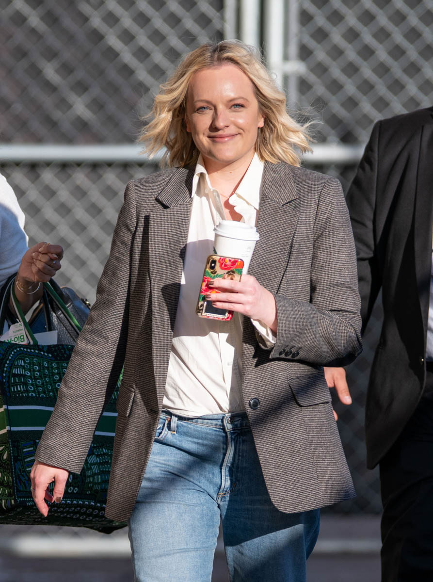 Elisabeth Moss in The Invisible Man