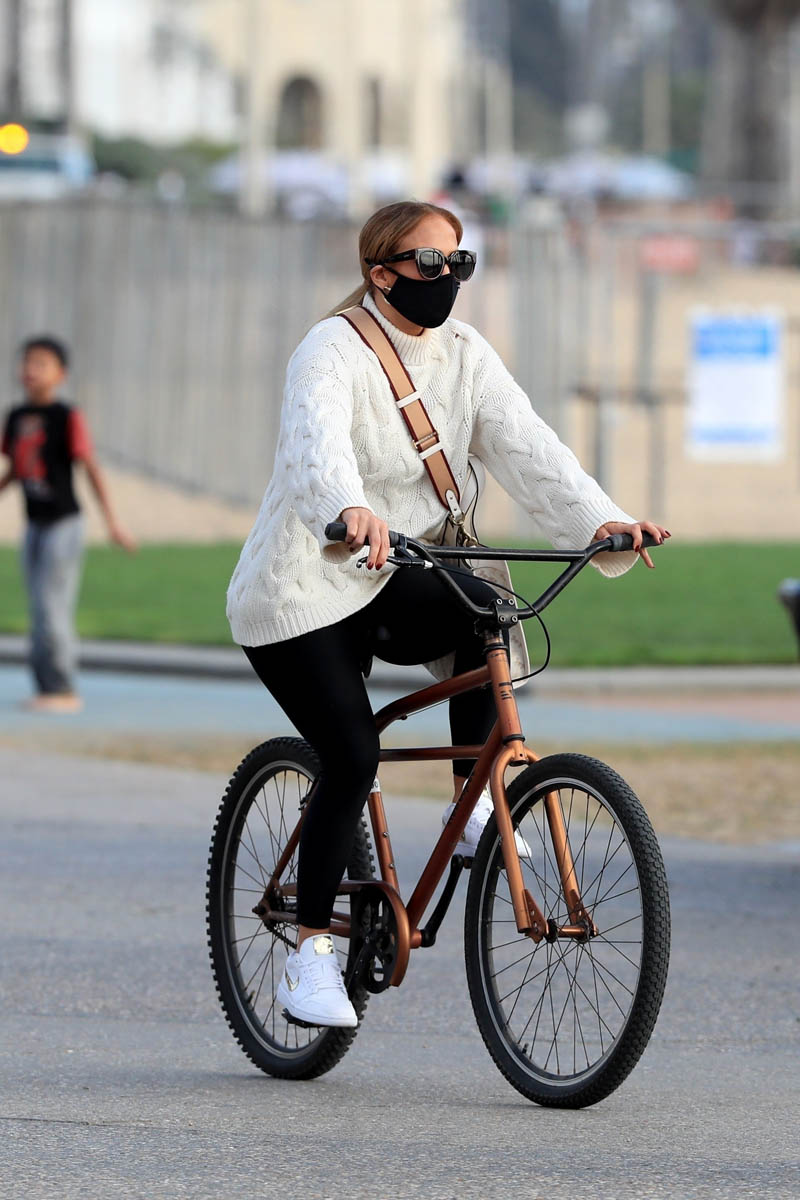 Celebrity Social Media, October 28, 2020