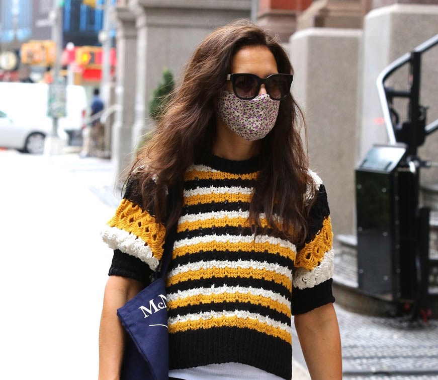Katie Holmes’s Secret Summer Sweater