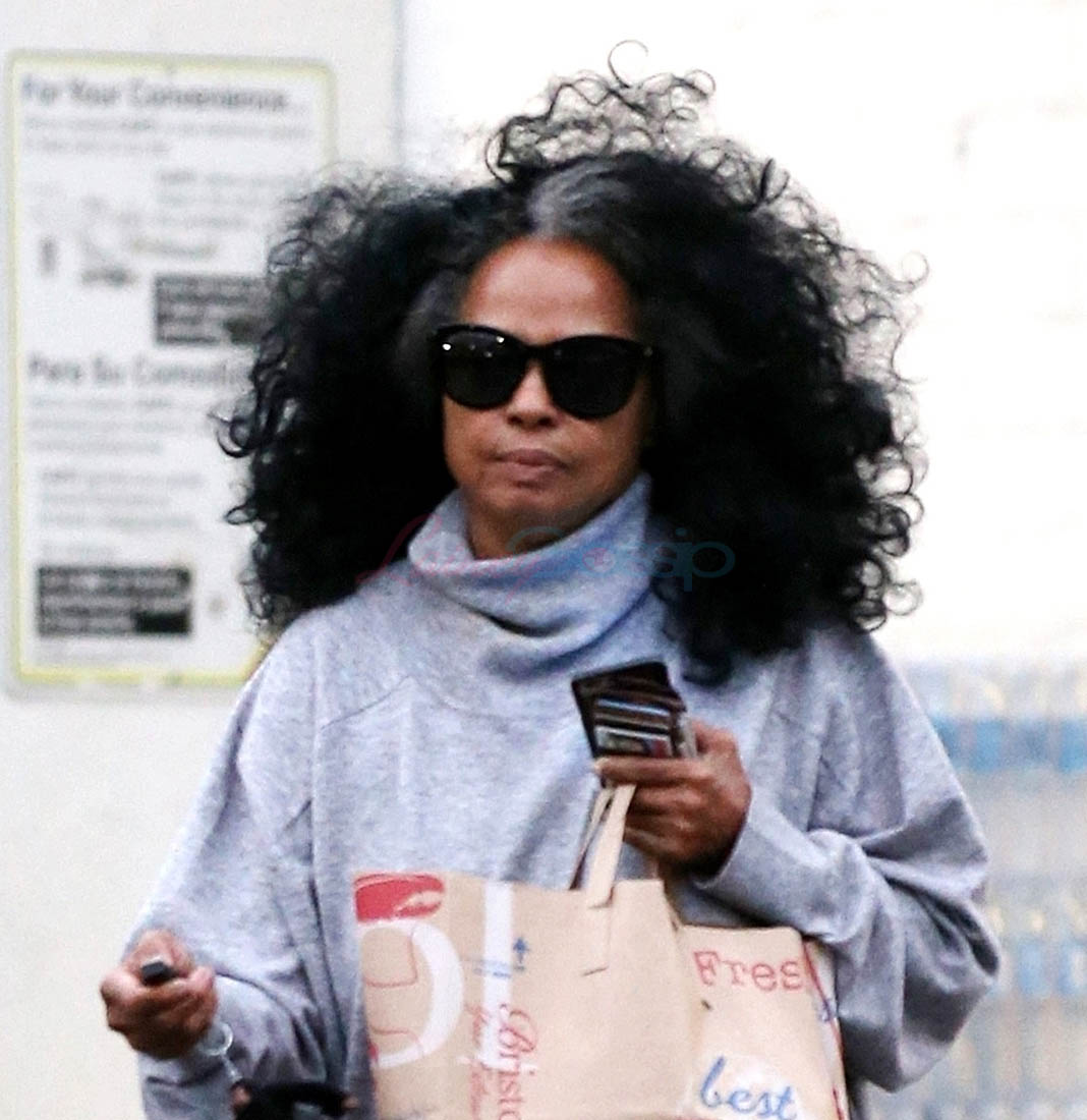 Smutty Social Media, November 13, 2017