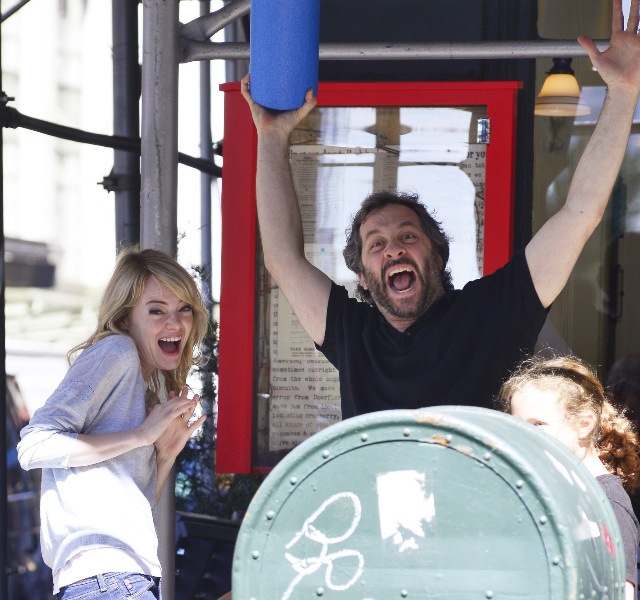 Emma & Judd have lunch