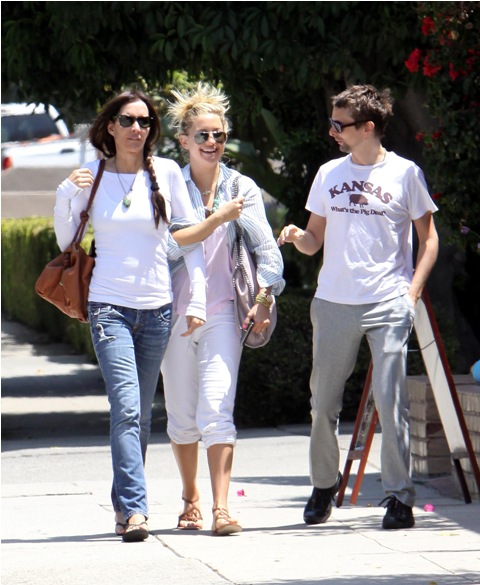 Manslinger + Matt Bellamy inseparable