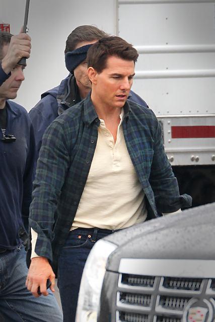 Another award season without Tom