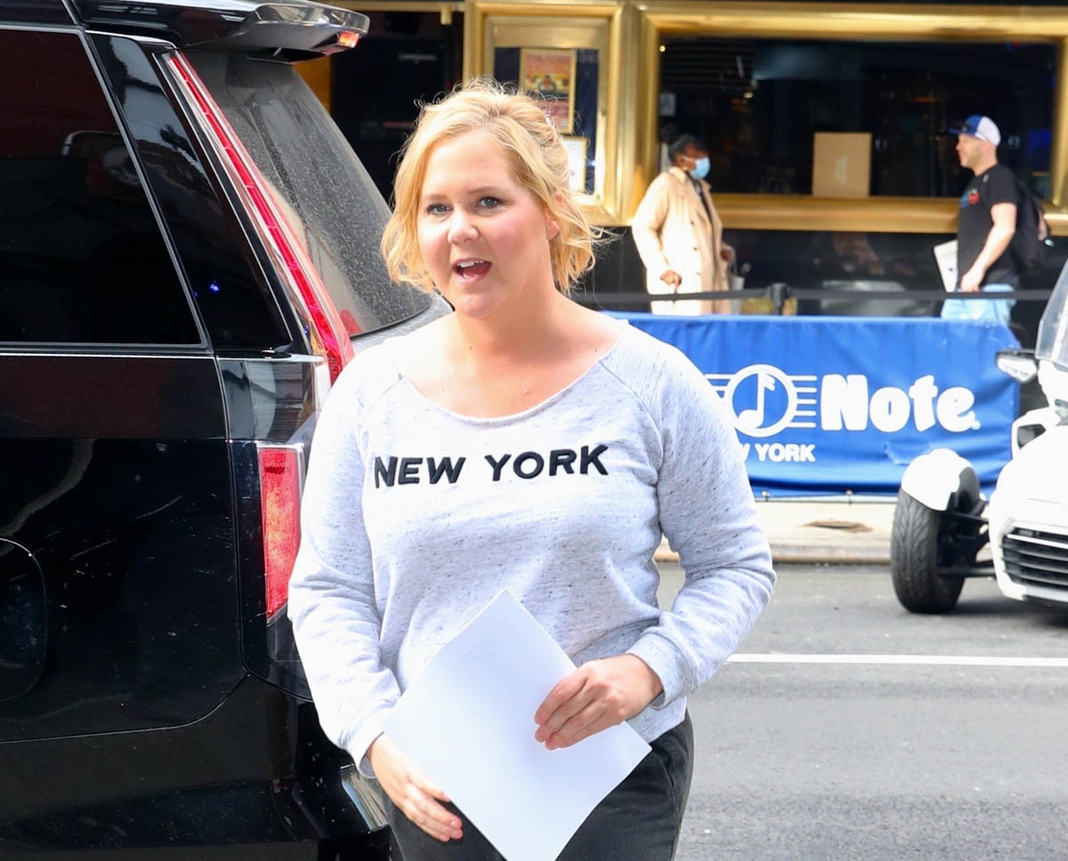 Celebrity Social Media, May 10, 2022