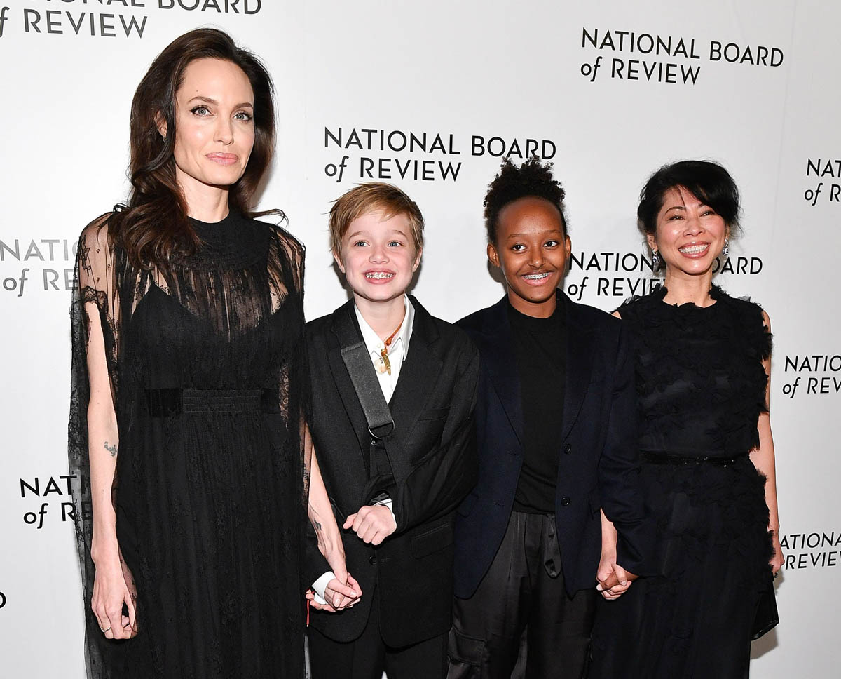 Angelina Jolie: teen braces