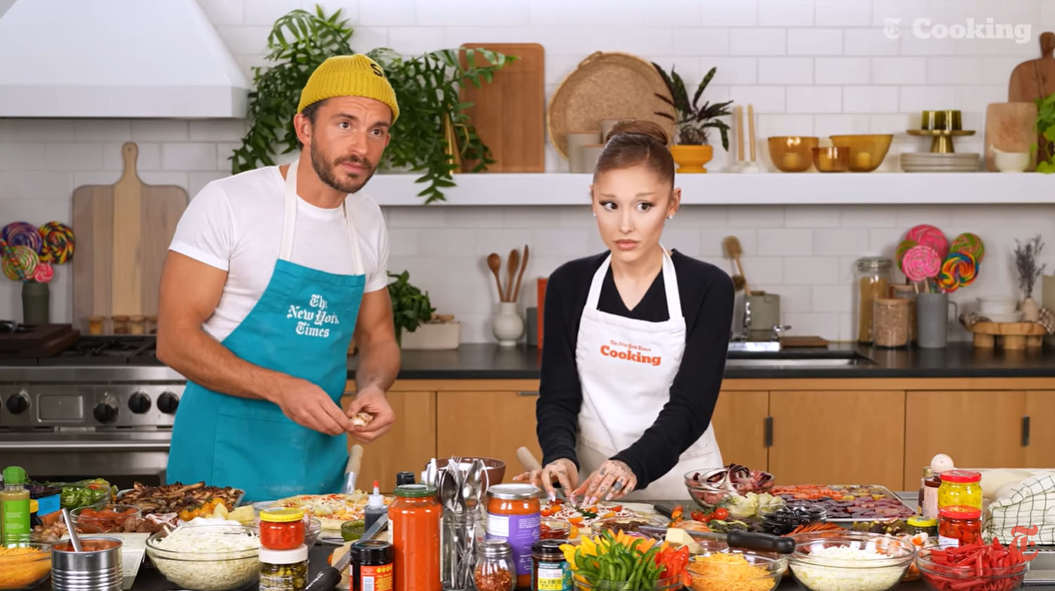 Ari and Jonny make pizza