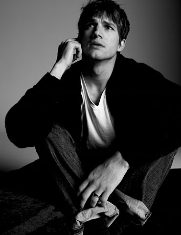 The Daily Quiveration: Ashton Kutcher