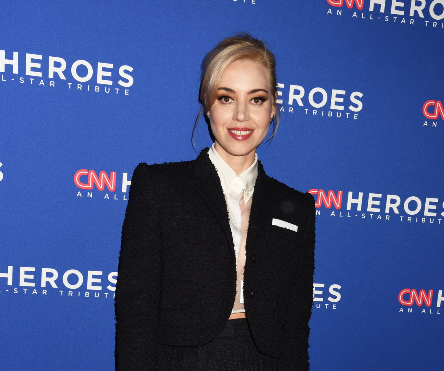 The Golden Globes are back on their bullsh-t