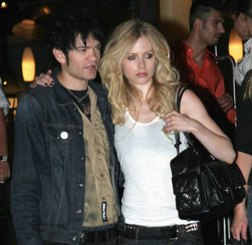 Avril & Deryck: accelerated nuptials