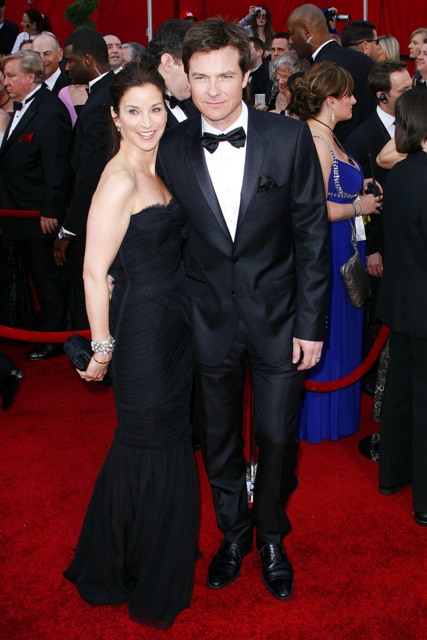 Yes. Please switch Aniston for Bateman