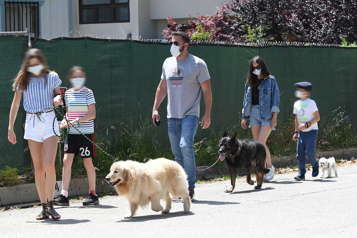 Ben-Ana and the kids