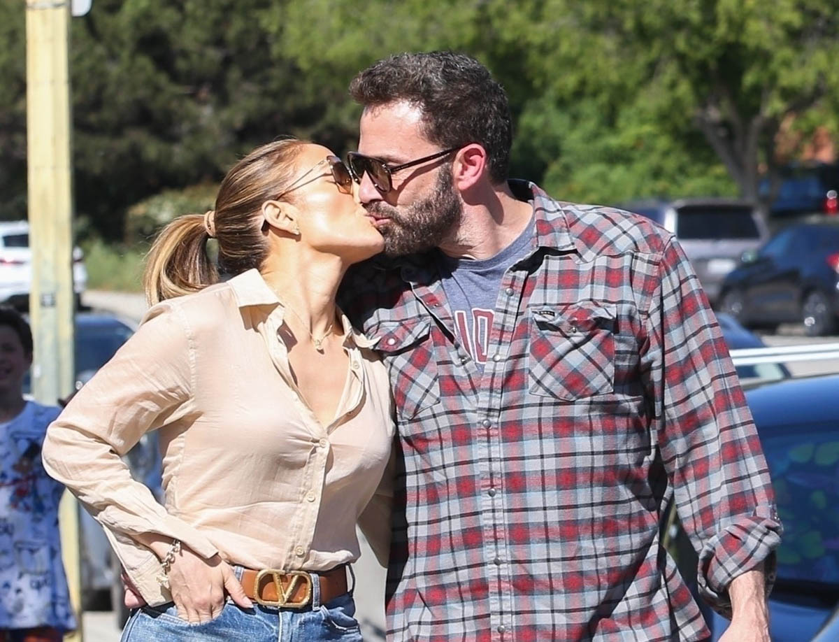 Bennifer: Dropoff and Pickup