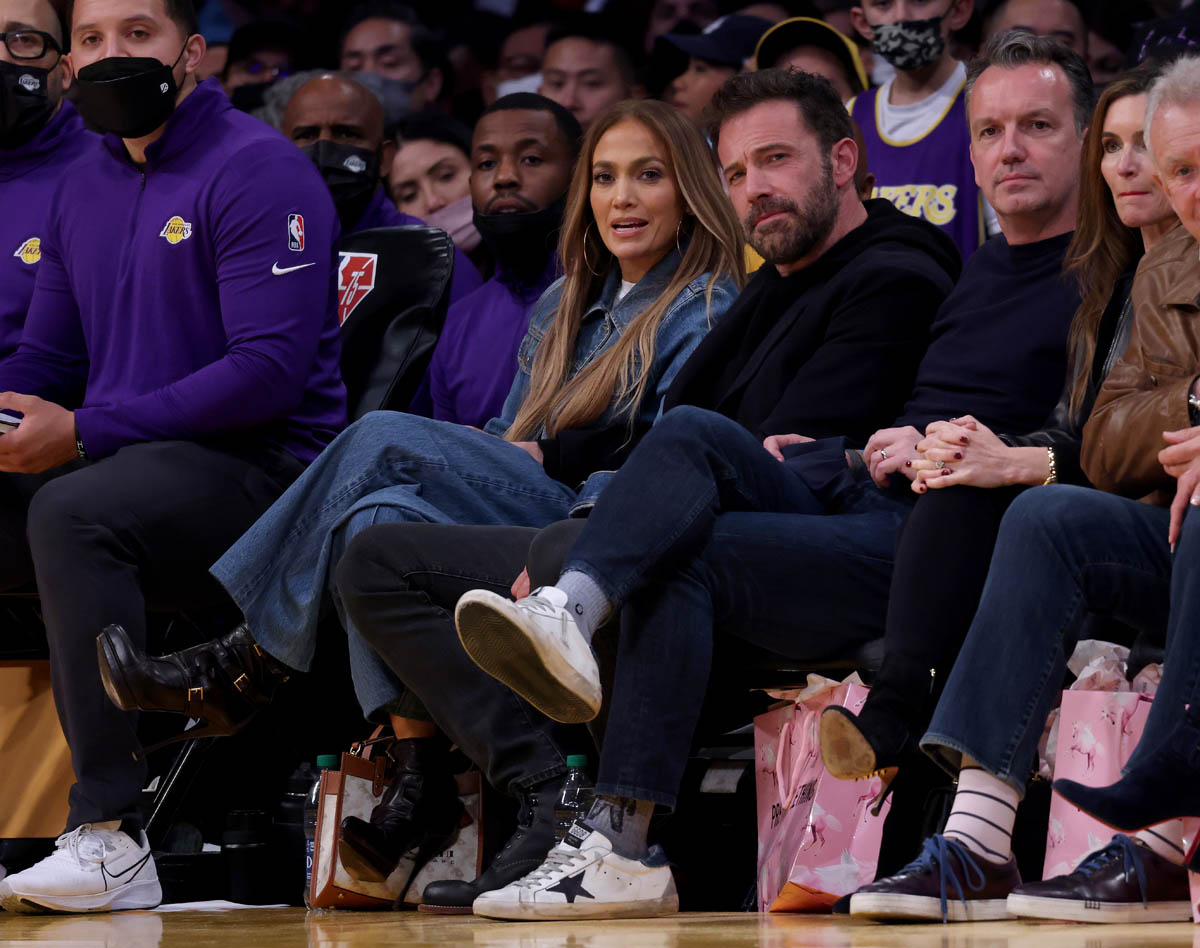 Courtside Bennifer