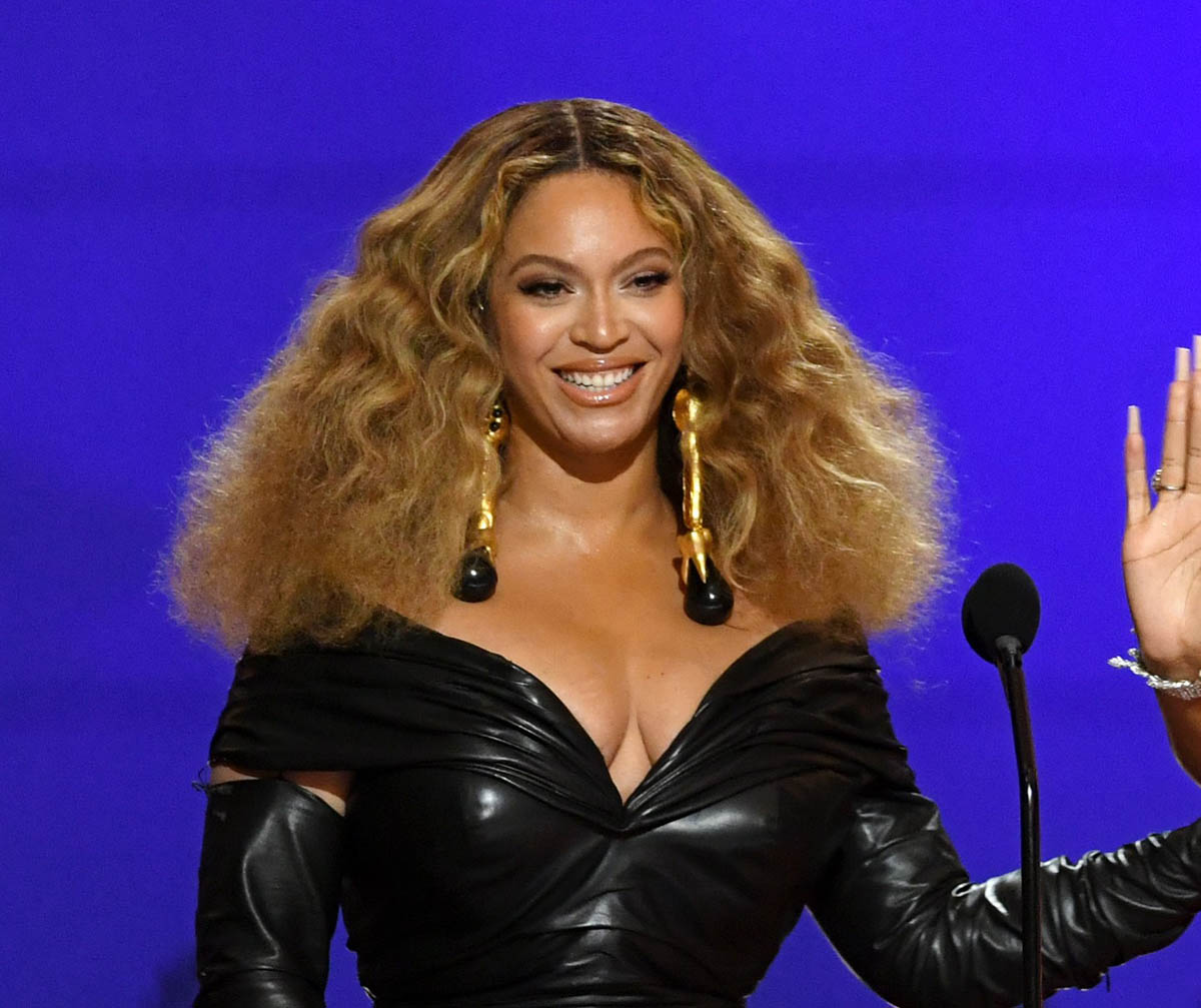 Intro for October 7, 2021