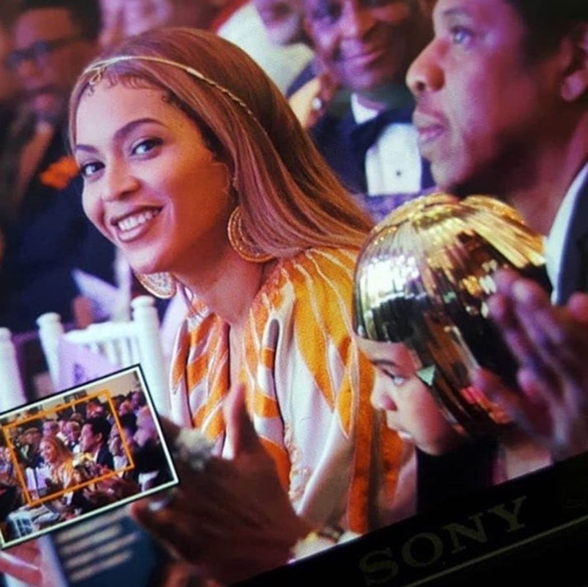 Blue & Beyoncé in gold