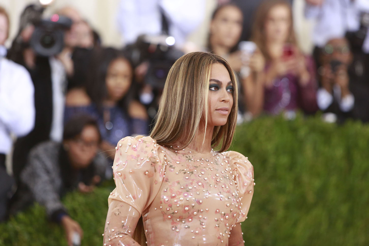 Intro for December 10, 2025