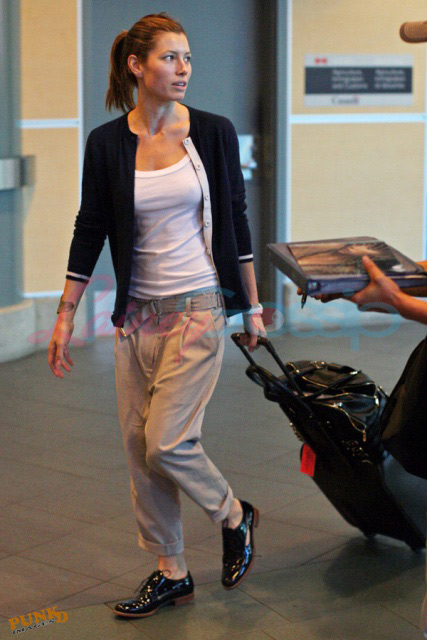 Shelf Ass in Vancouver