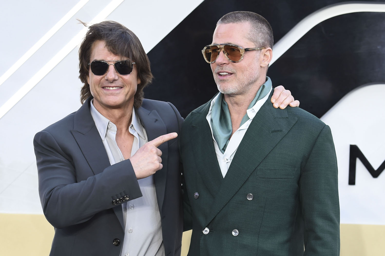 This is not Beyoncé and Taylor