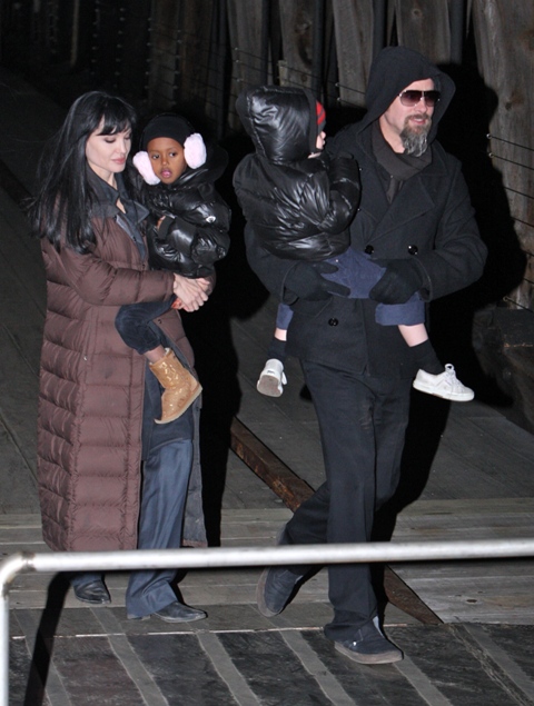 Brange family set visit