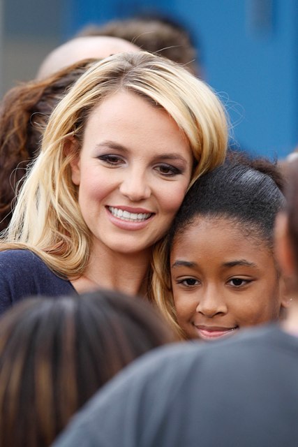 NYC Tour de Britney includes Madge?