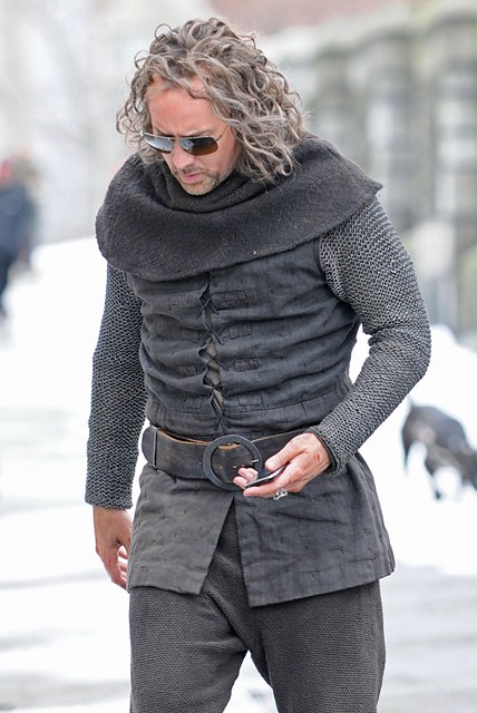 Nicolas Cage wears a weave