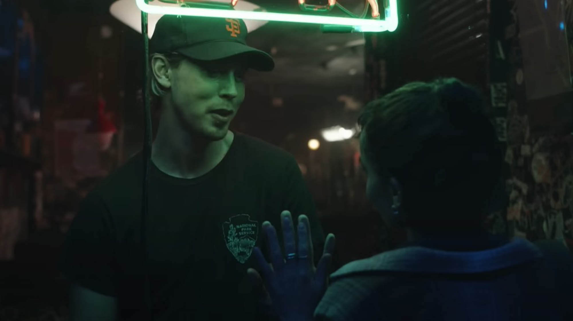 Austin Butler and Zoë Kravitz are on FIRE