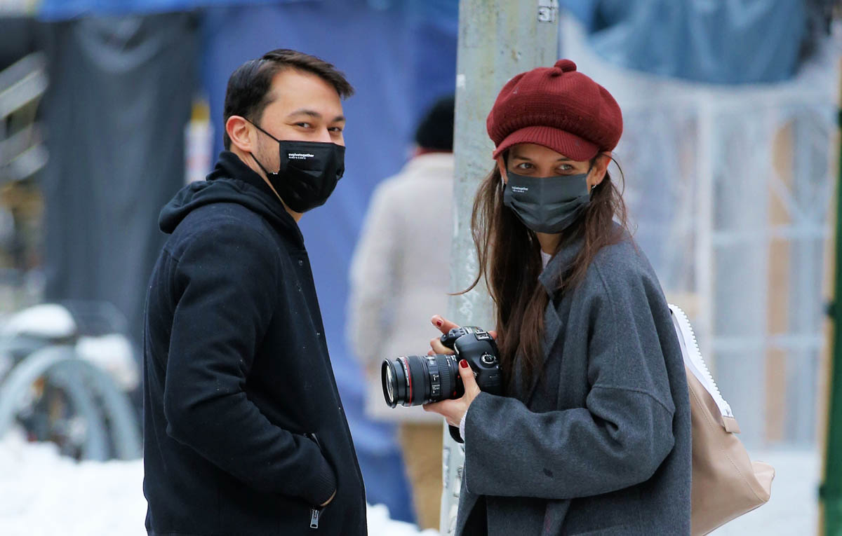 Celebrity Social Media, February 5, 2021