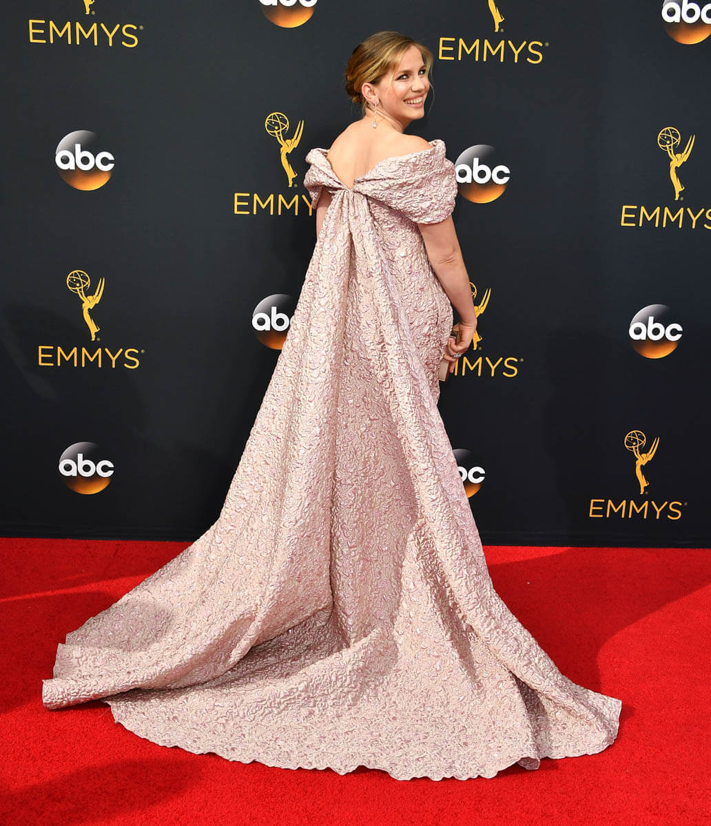 Anna Chlumsky: Emmys Most Fascinatingly Dressed