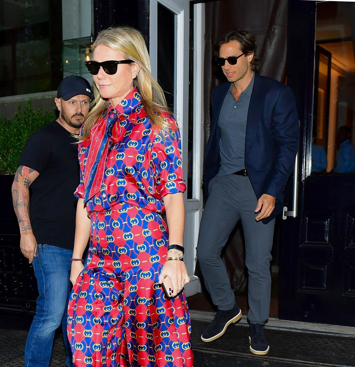 Gwyneth, Brad, Chris, Dakota: a year and a weekend