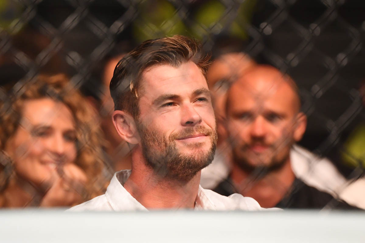 Chris Hemsworth Hulks out