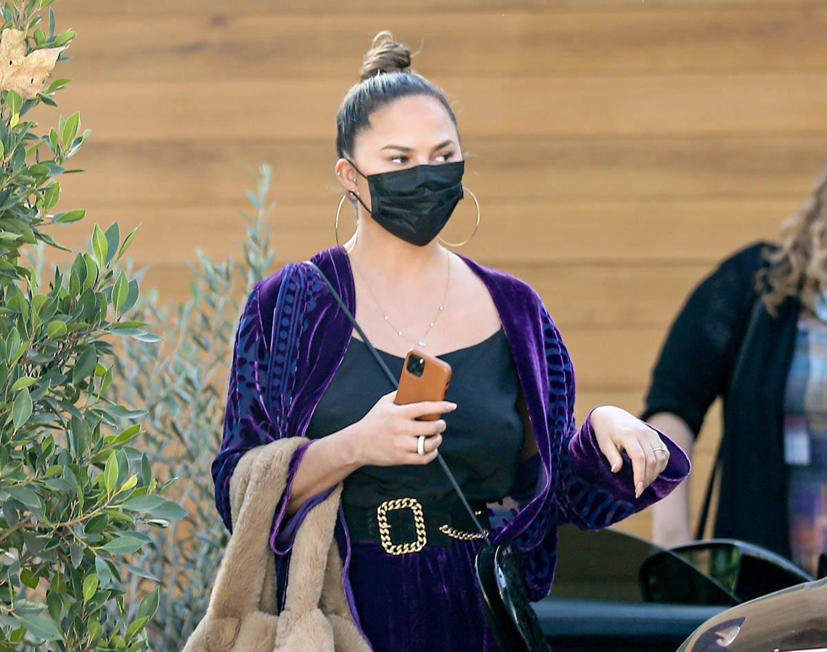 Outfit of the Week: Chrissy Teigen