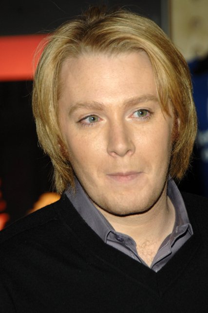 Gaybe Claybe made a Baby???