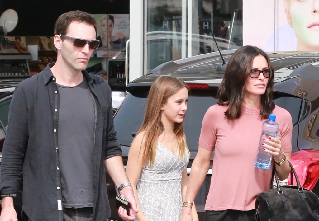 Courteney & Johnny back together