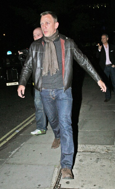 Some Hugh for Marina and Daniel Craig’s daughter