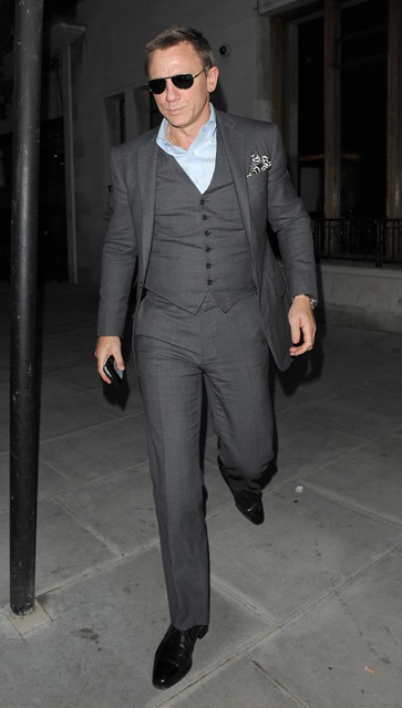 Bradley vs Bond: grey suit-off!