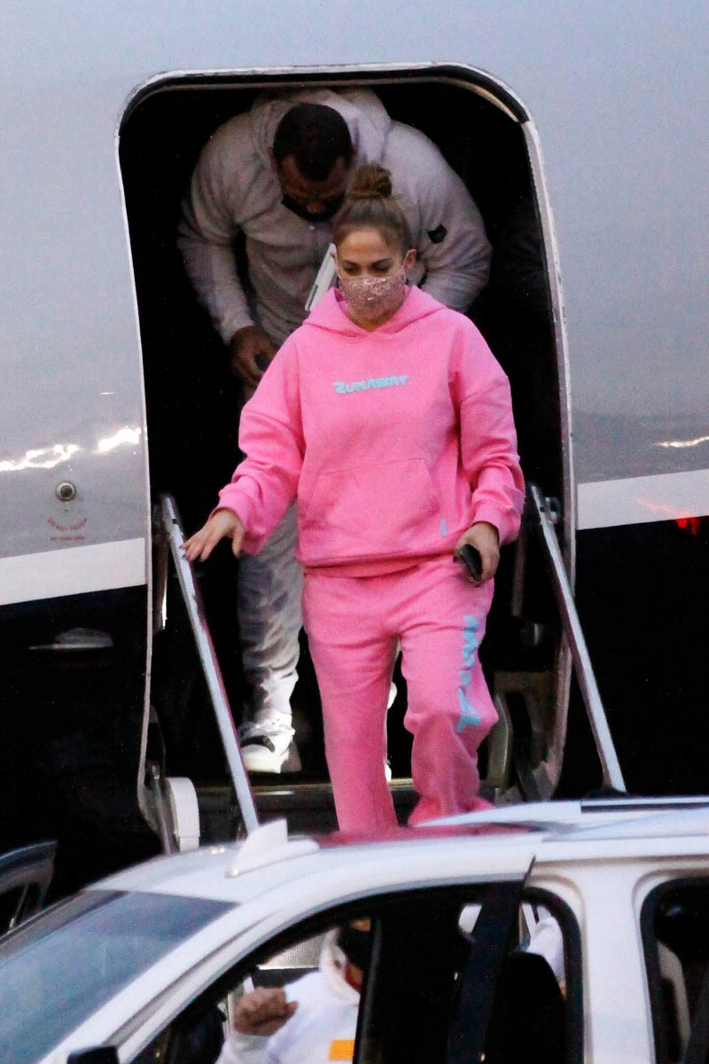 Celebrity Social Media, December 16, 2020