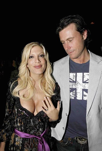 Dean McDermott defines Goldiggery