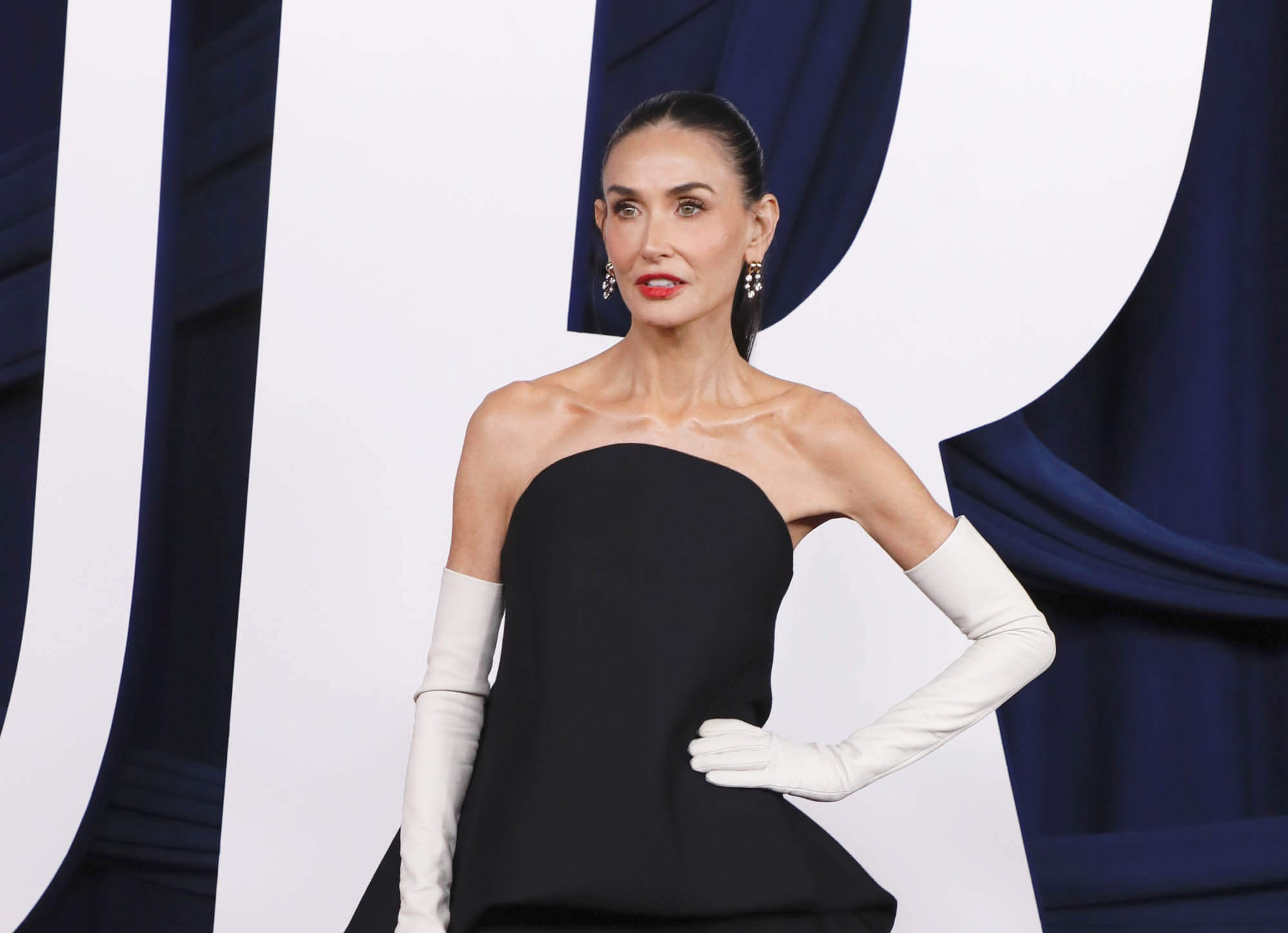 Demi with her hair back