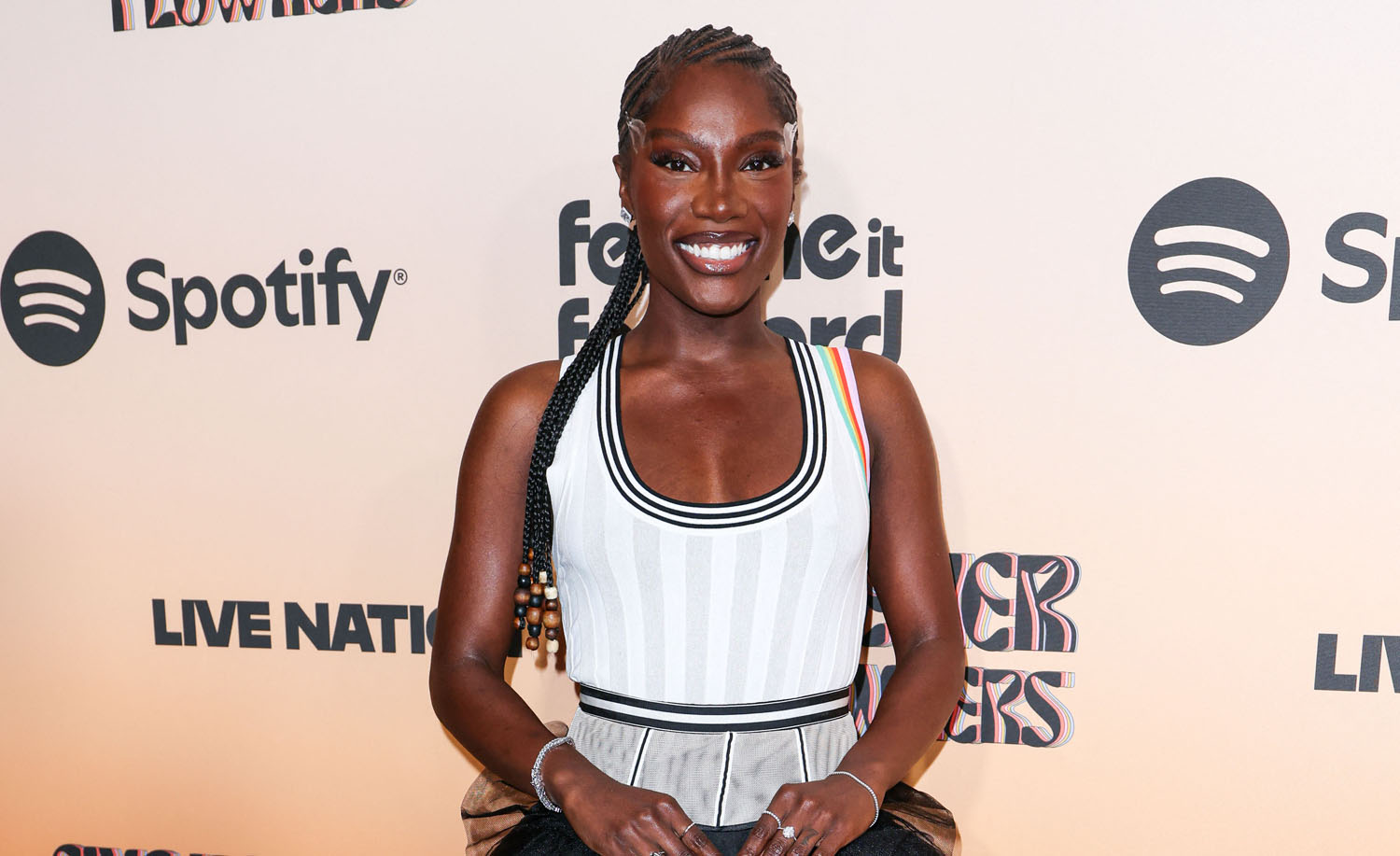 Welcome to MC’s MUSIC LOUNGE