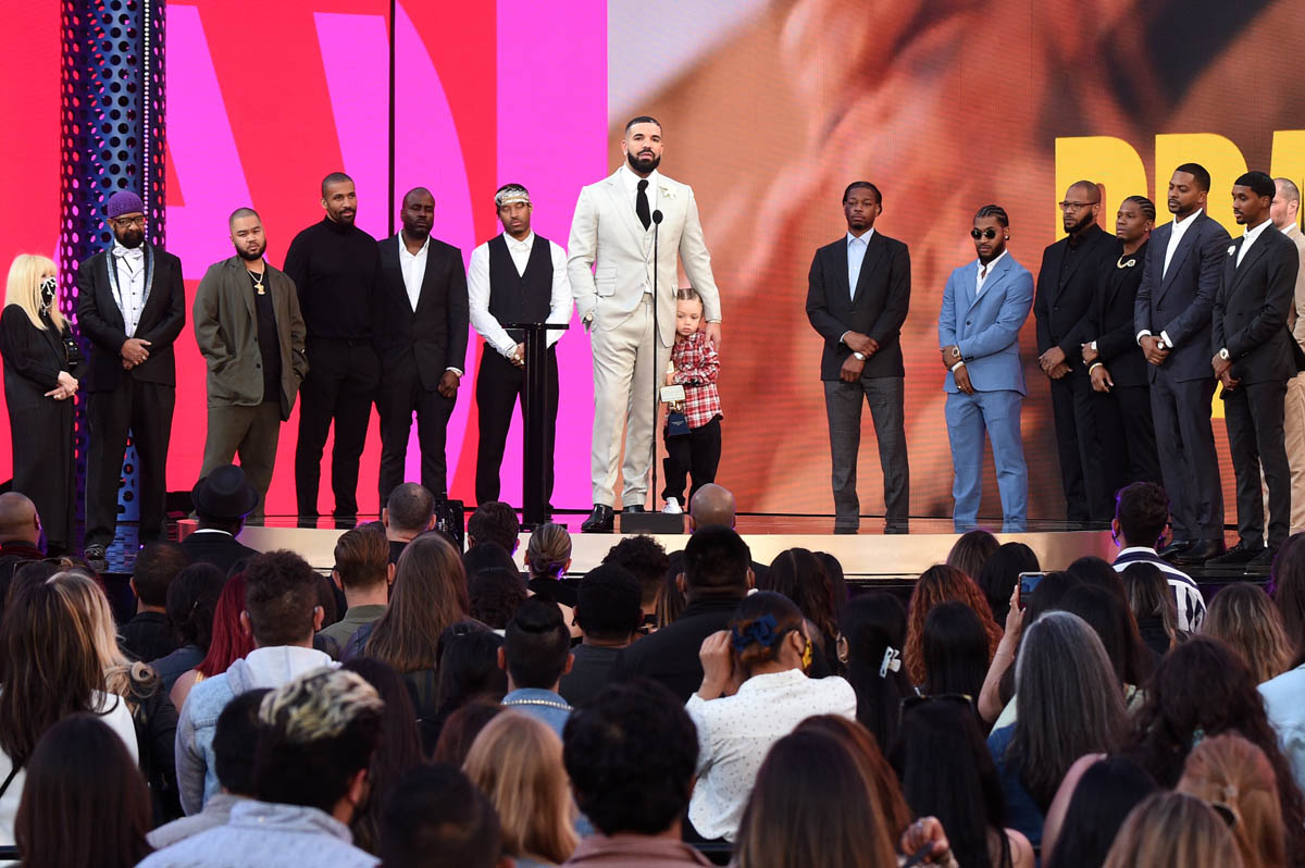 Drake’s Stadium Party