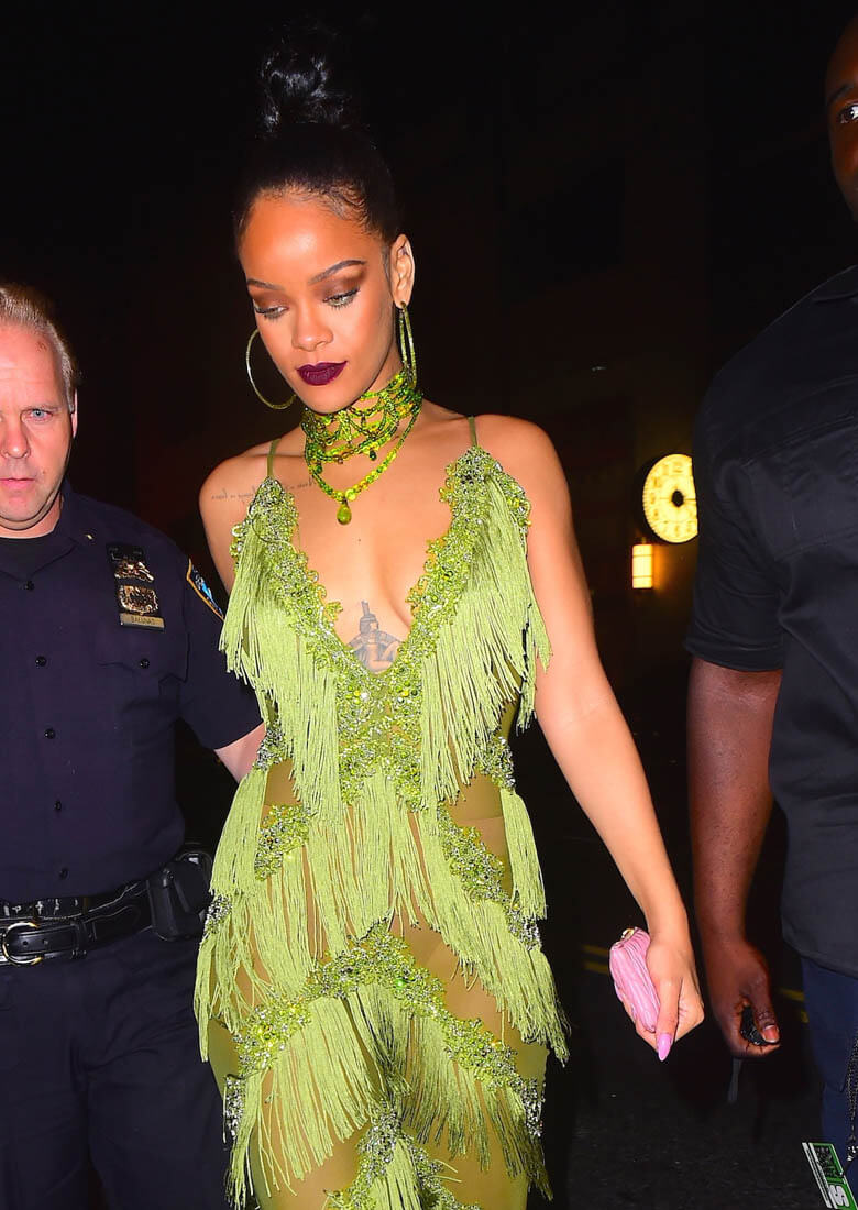 Rihanna & Drake after the prom