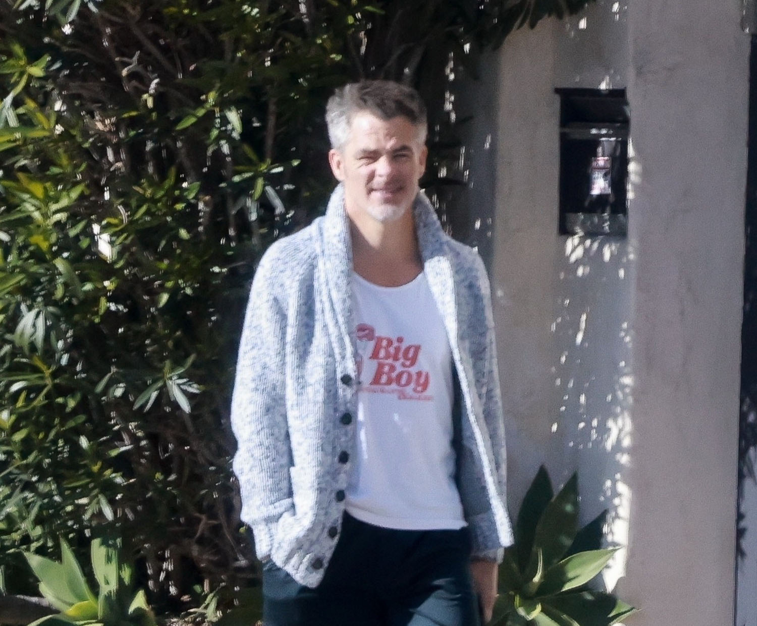 A bunch of hot nerds in Dungeons & Dragons