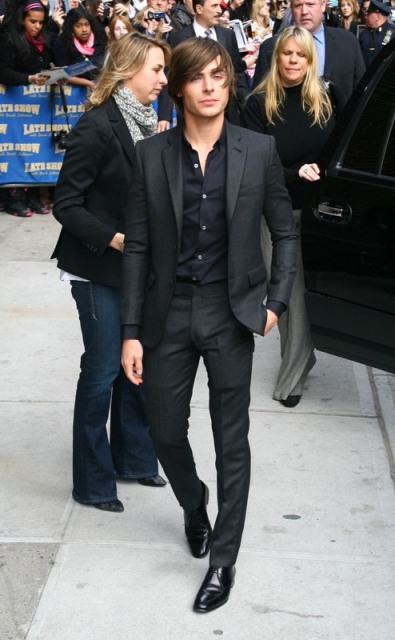 LipGloss, Letterman, and inside feet