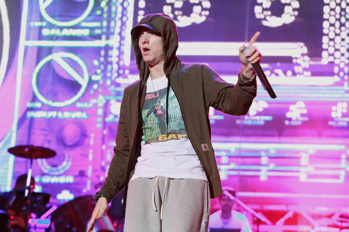 Eminem uses dating apps