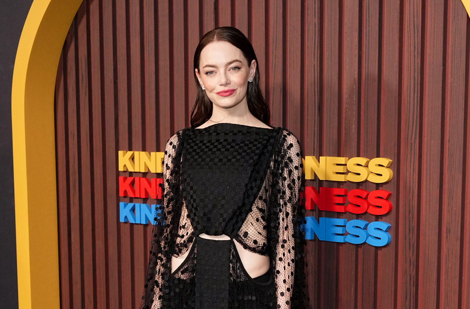 EMMA-ly Stone, a K-pop dancer