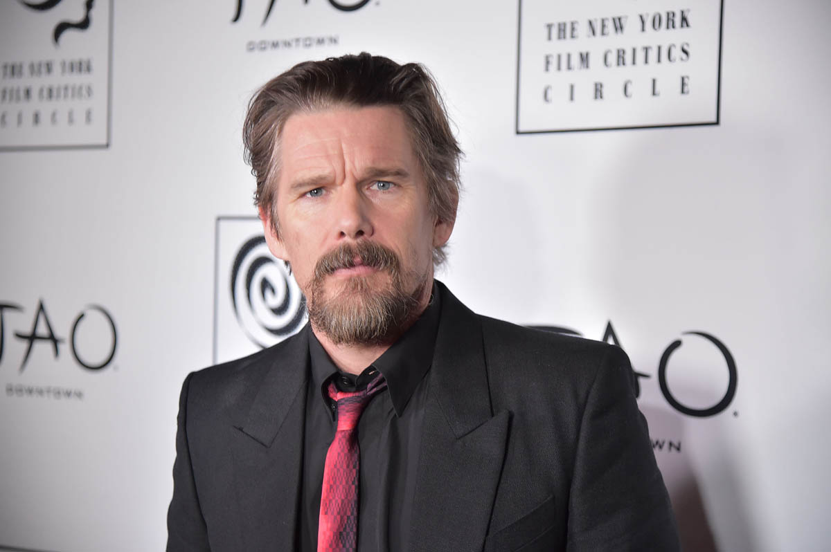 Ethan Hawke moonwalks